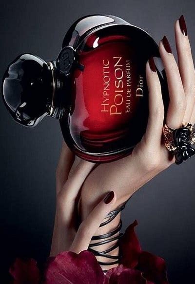 top 10 female seductive perfumes